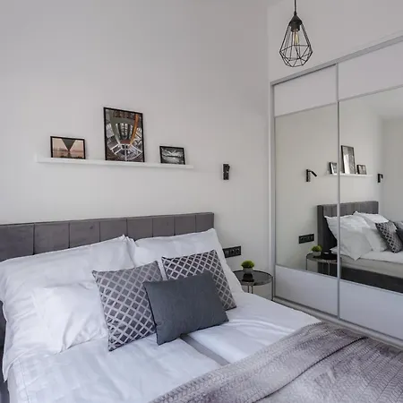 Noir - Penthouse * Szeged