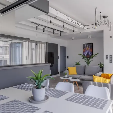 Noir - Penthouse Appartement Szeged